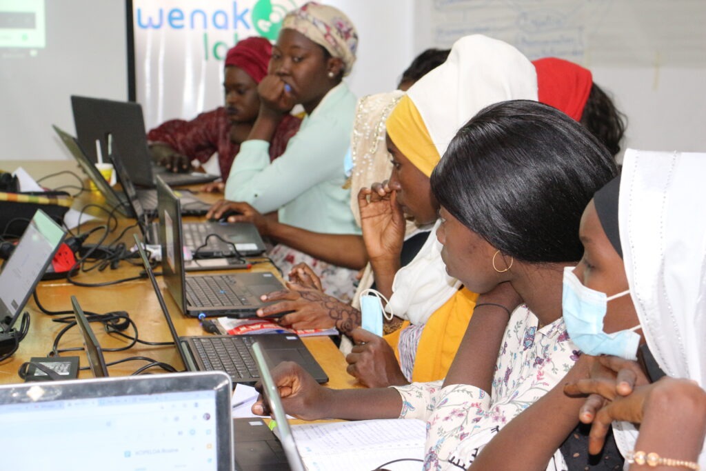 Article : Tchad : le projet Tech4Tchad forme 25 filles sur l&rsquo;utilisation des outils collaboratifs